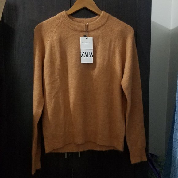 NWT ALPACA AND WOOL BLEND ORANGE BROWN CAMEL SWEATER. - Picture 6 of 10